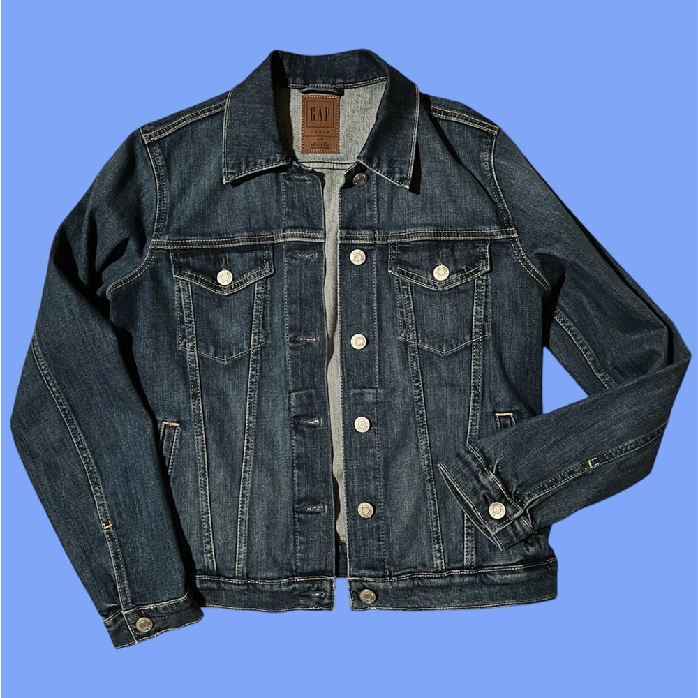 The Gap Ladies Denim Jacket sz small